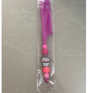 Beadable Pink Cupcake Comb